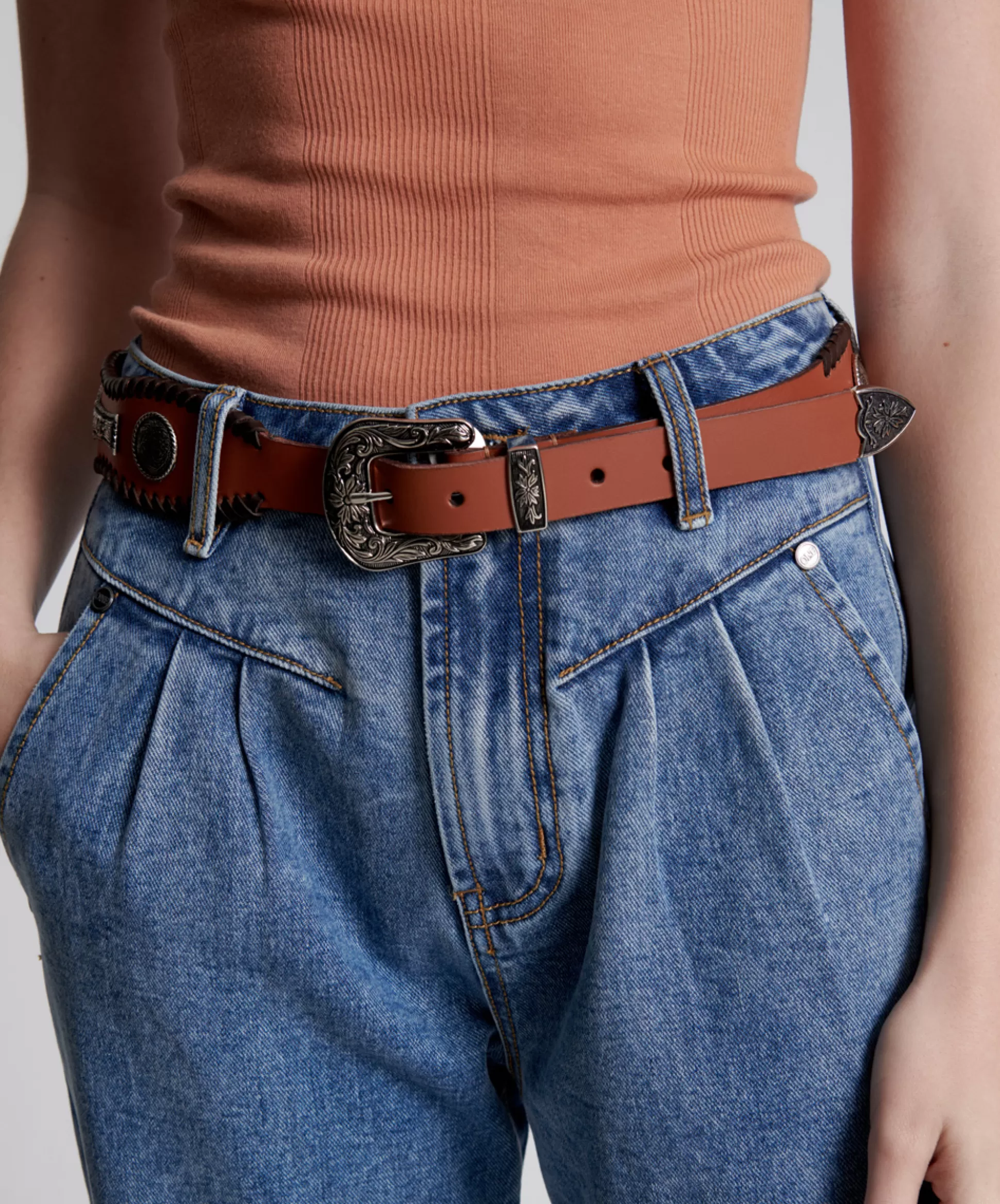 Fashion ONE TEASPOON High Waist Hitchhiker Studded Leather Belt