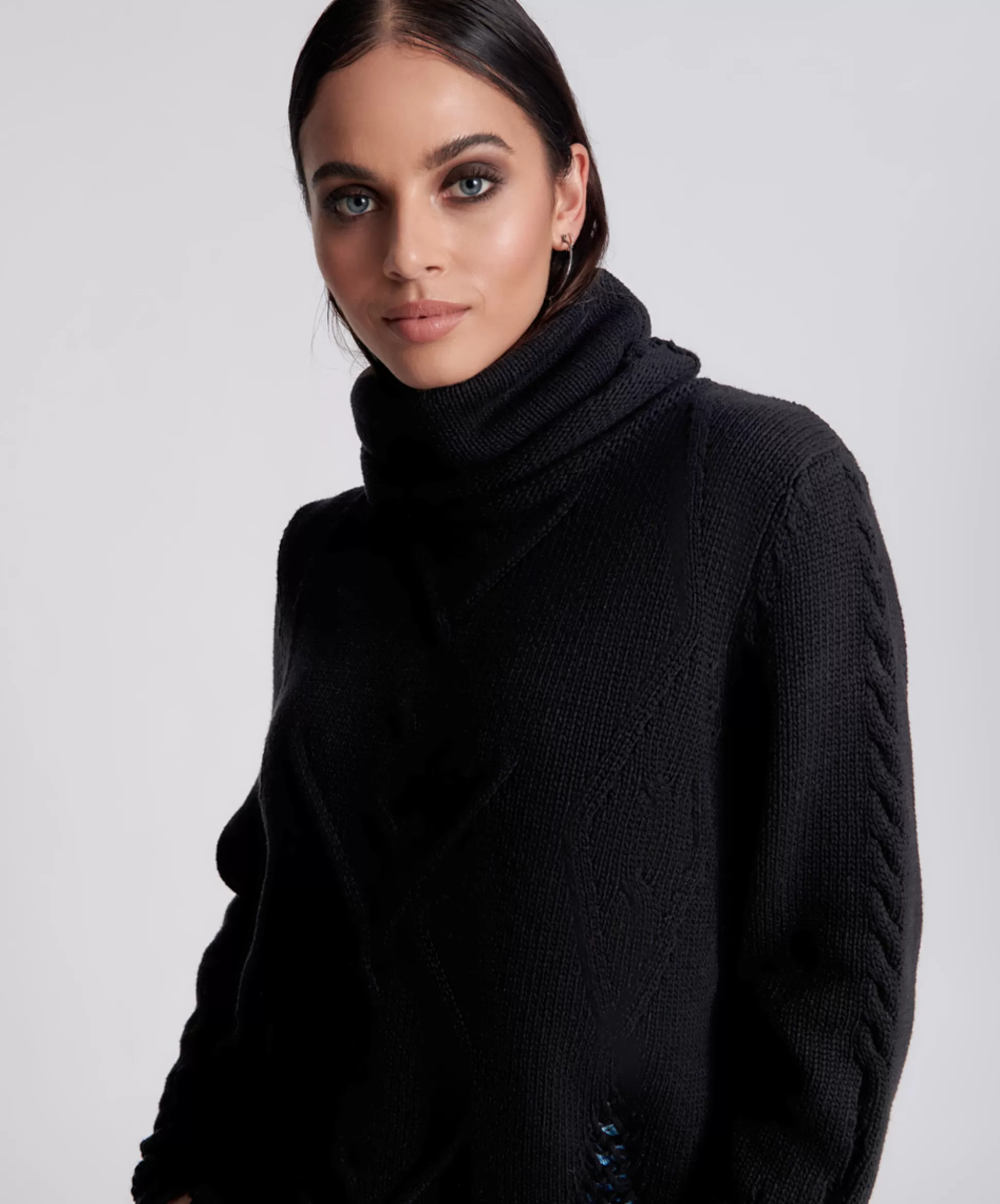 Fashion ONE TEASPOON Laddered Roll Neck Sweater