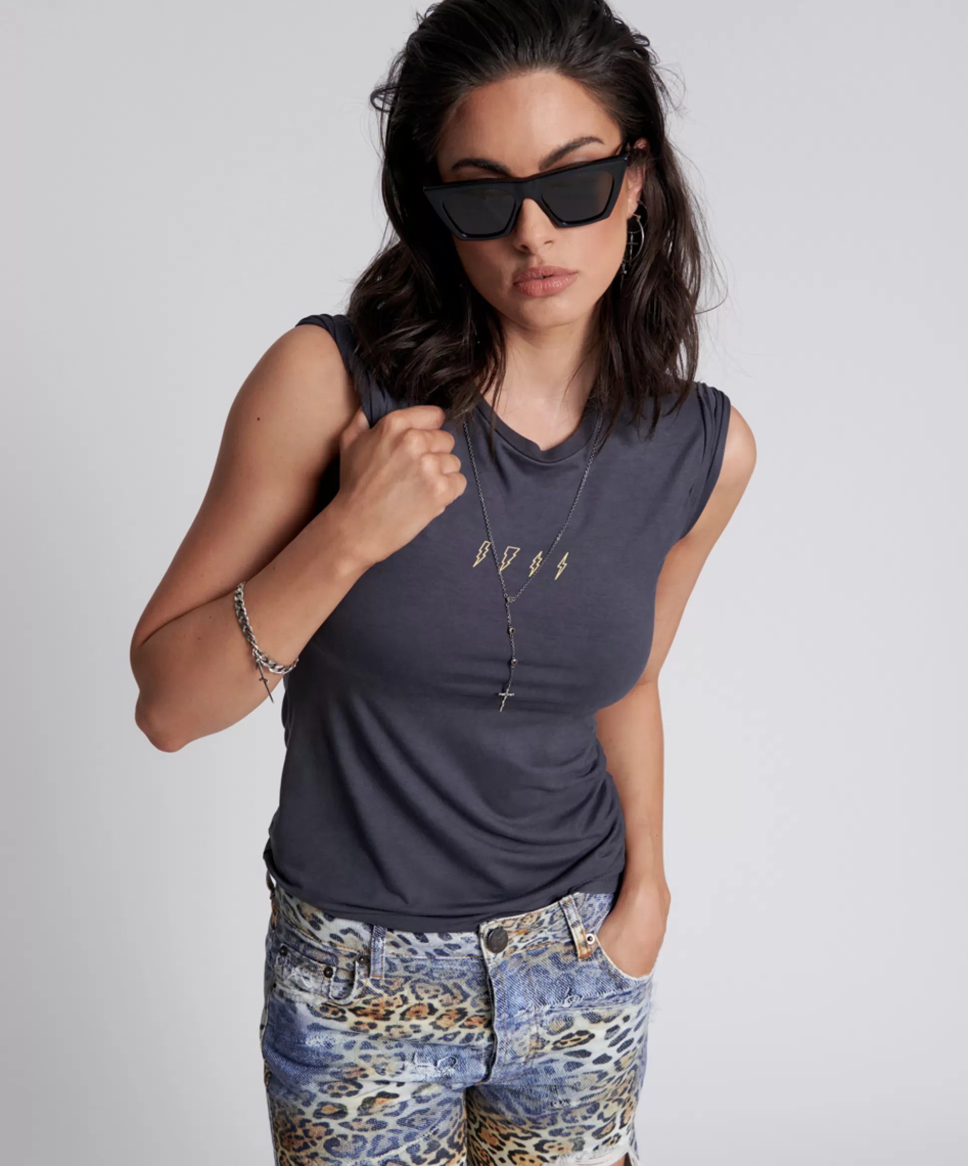 Outlet ONE TEASPOON Lightning Bolt Fitted Tee